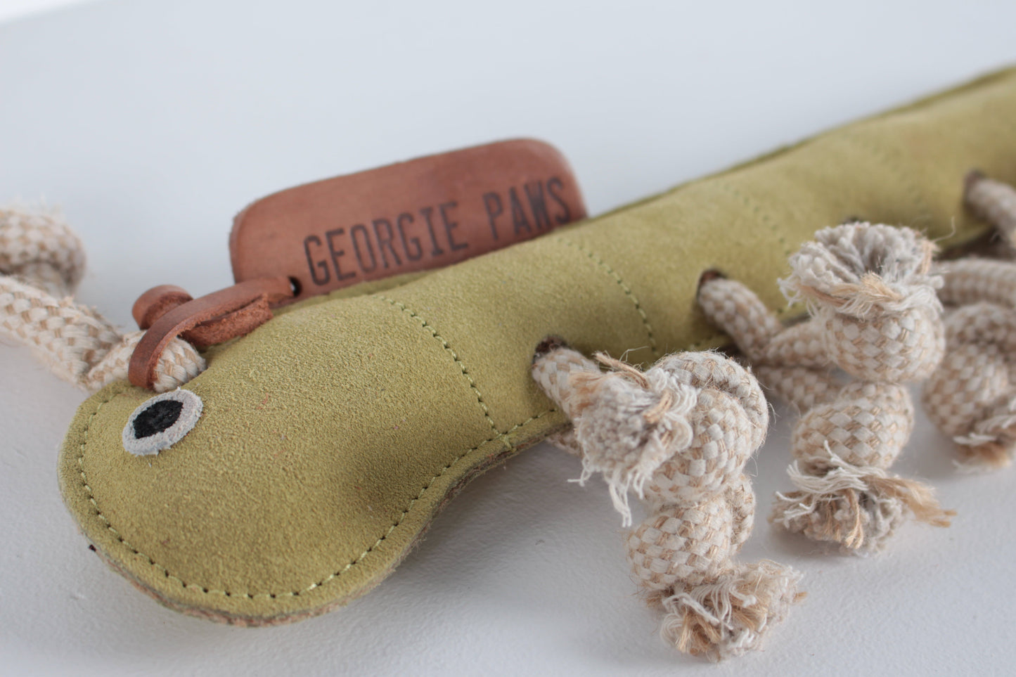 Gerti the Grub (Pear)